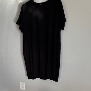 Eileen Fisher Black Short Sleeve Tee